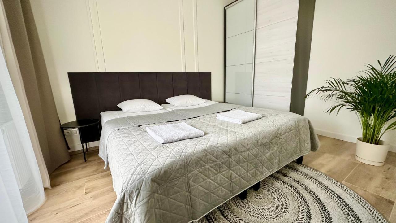 Apartament Elegant 2 Přemyšl Exteriér fotografie